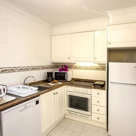 La Giralda F By Interhome *